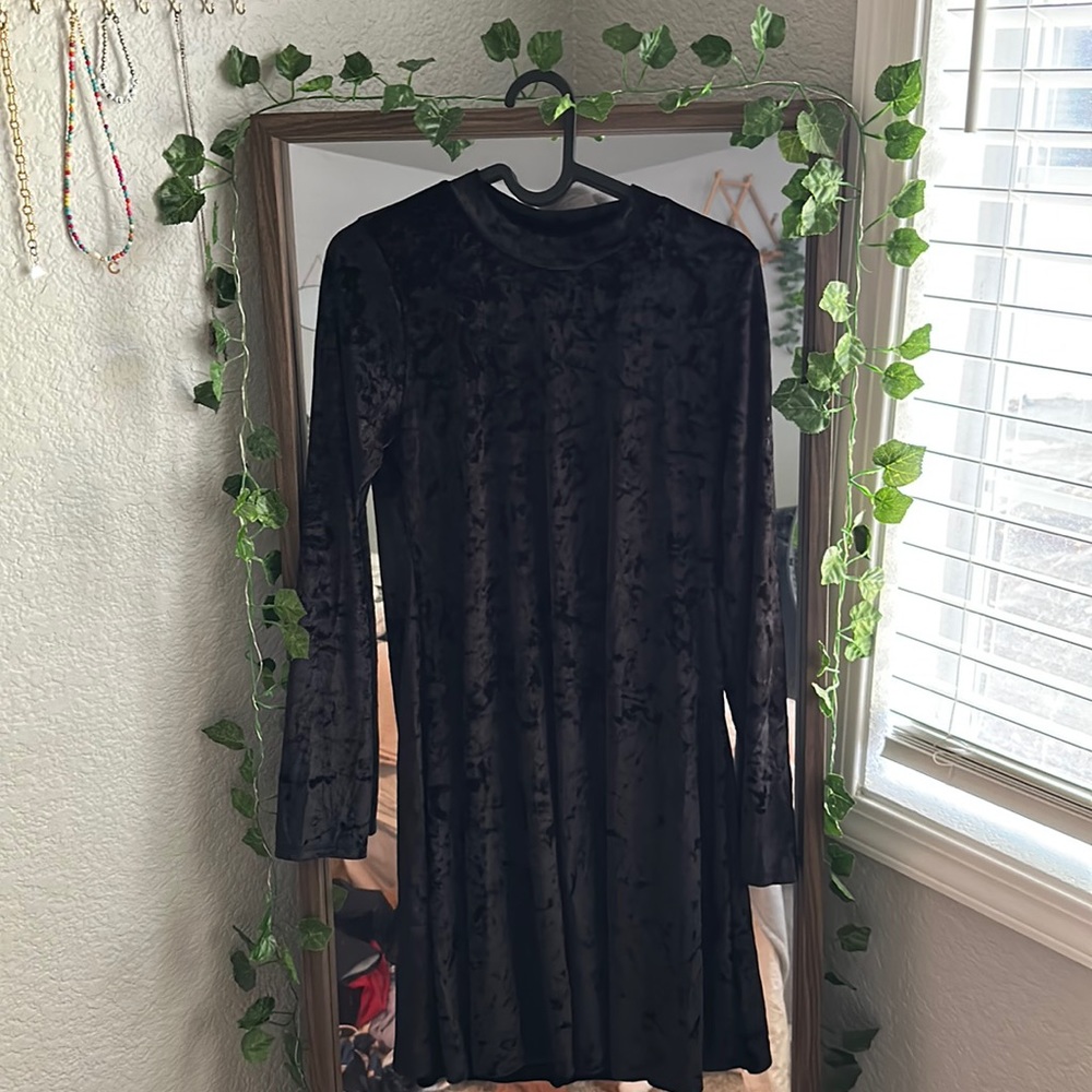Black velvet shift dress